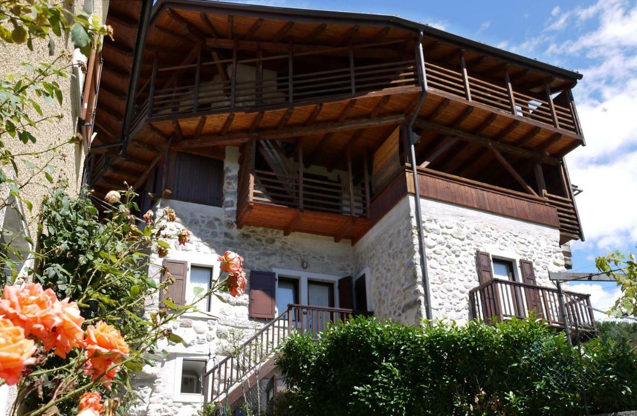 Bed and Breakfast Maso Azzurro Стенико Экстерьер фото